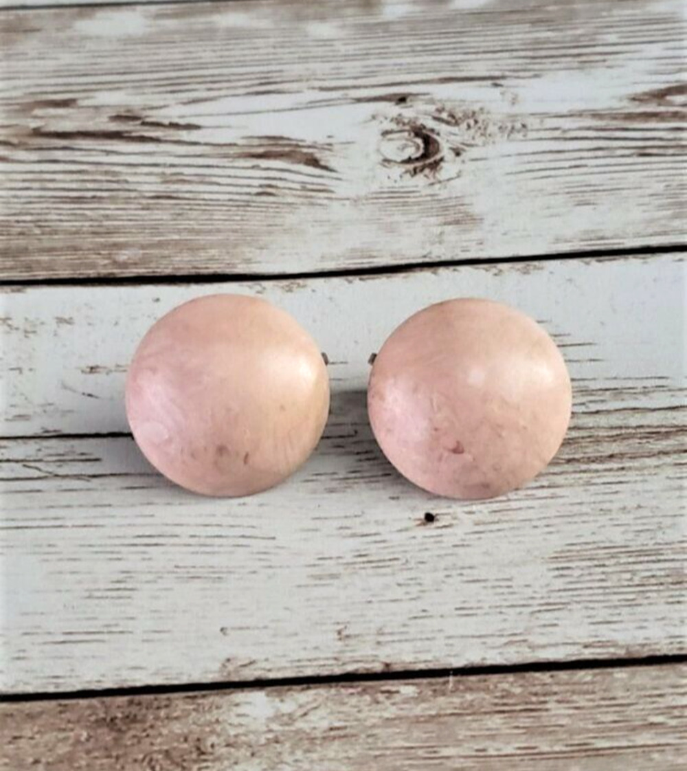 Vintage Clip On Earrings Light Pink Stone Pattern Circle